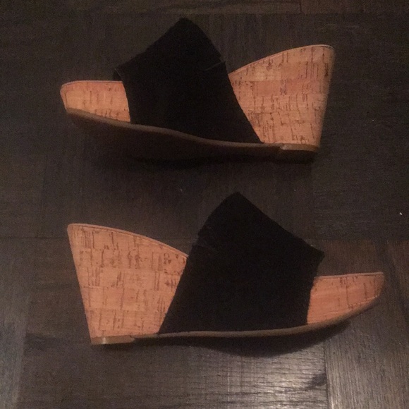 Nine West platform suede sandals size 6 1/2 - Picture 3 of 7